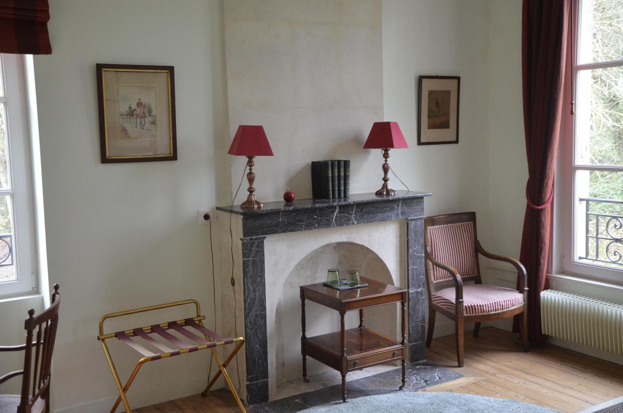 Chambres D'Hotes Du Bas Manoir ブレトヴィル・シュル・オドン 部屋 写真