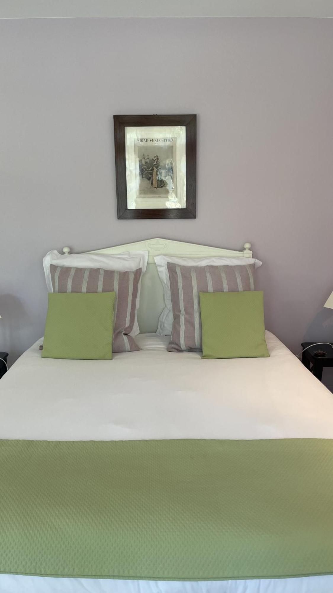Chambres D'Hotes Du Bas Manoir ブレトヴィル・シュル・オドン 部屋 写真
